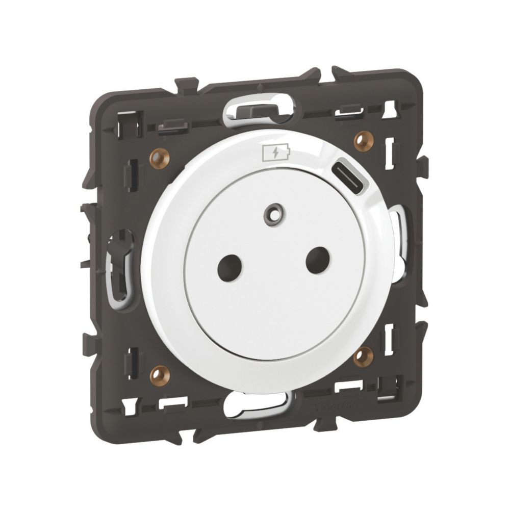 Prise USB type C modulaire sans cadre 9,38A 7,5W Legrand Céliane Surface, blanche