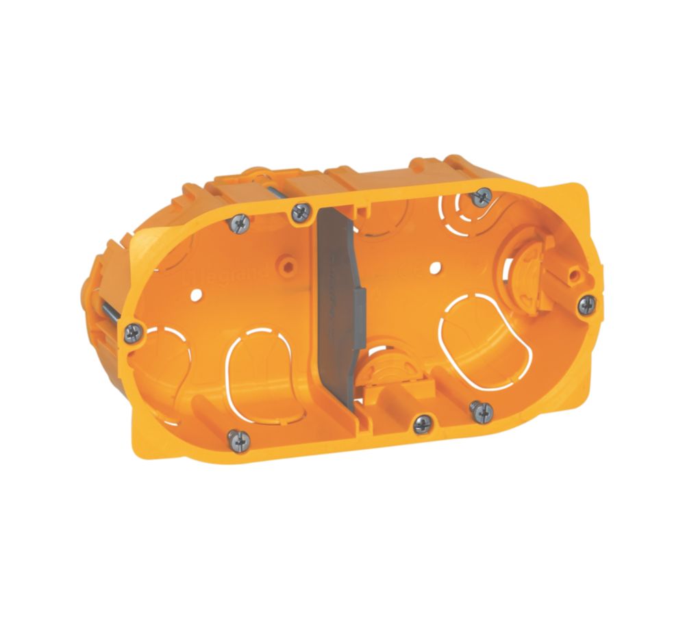 Boîte à encastrer double affleurante pour cloison sèche 6 modules Legrand Batibox, 40mm, 1 pièce