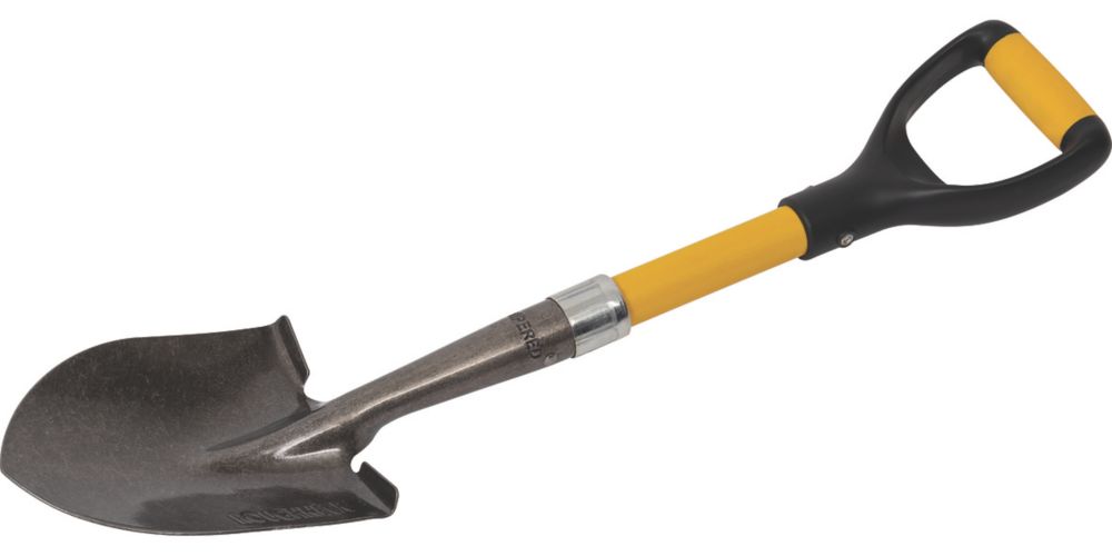 Mini-pelle à bout rond Roughneck 685 mm