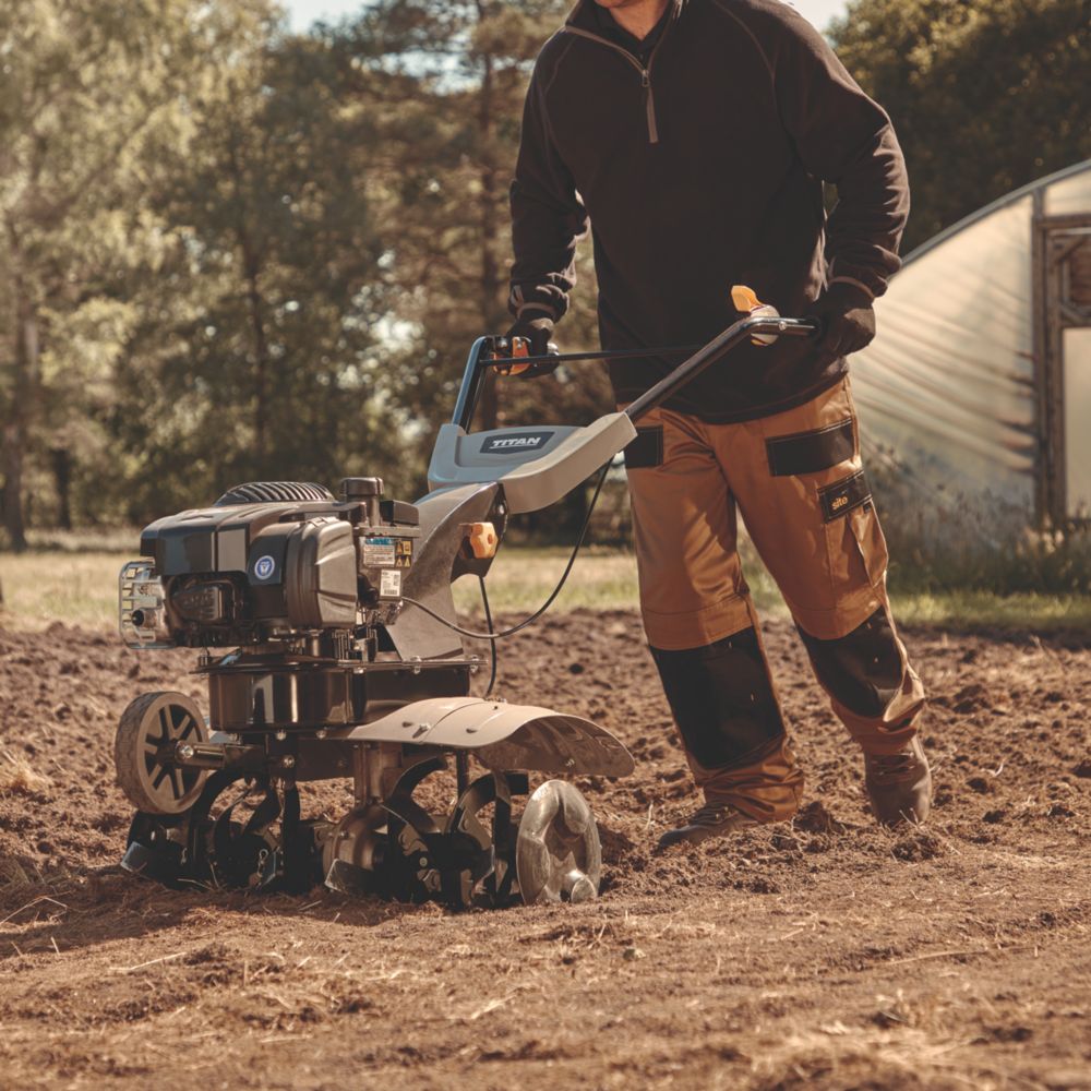 Motobineuse thermique 150cm³ 600mm TTTP150B&S Titan Motobineuse