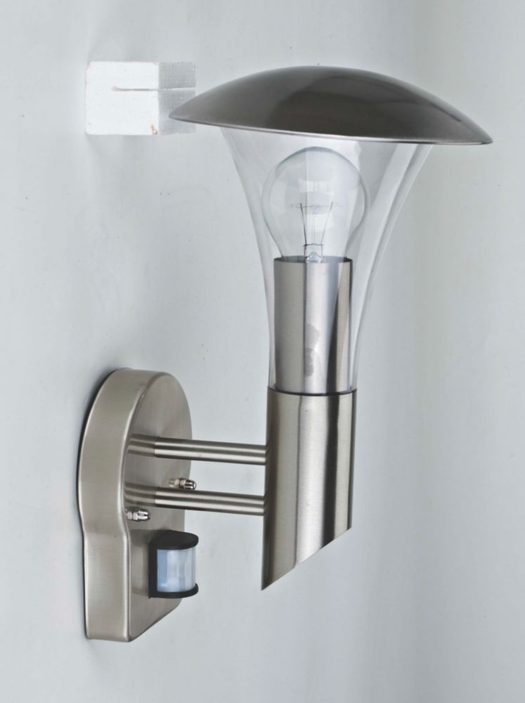 Applique murale conique extérieur acier Essentials avec détecteur IP44 60W