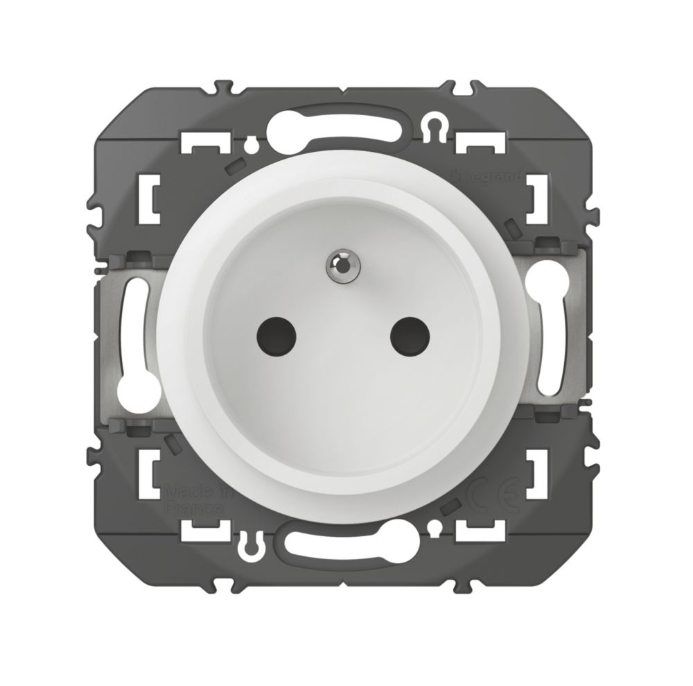 Prise terre 1 poste blanche Legrand Dooxie EasyRéno